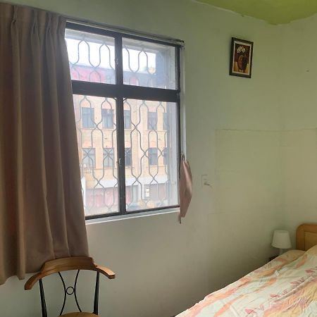 淡水老街歡樂便利民宿 Tamsui Buitenkant foto